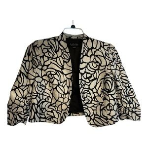 Evan Picone Black and White cropped Blazer with Abstract Floral Design